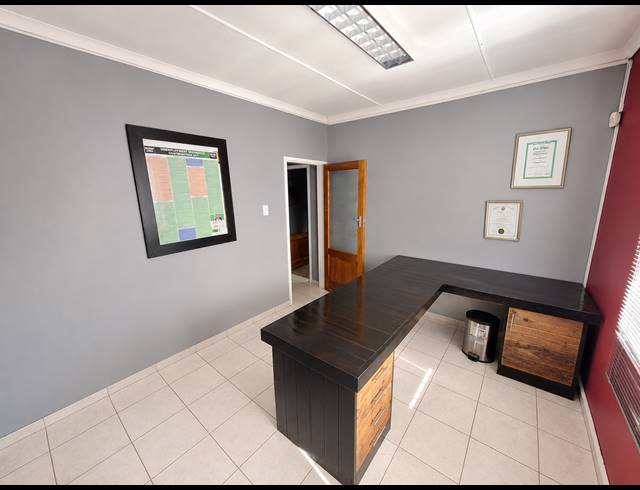 6 BEDROOM HOUSE FOR SALE IN VANDERBIJLPARK CW 1